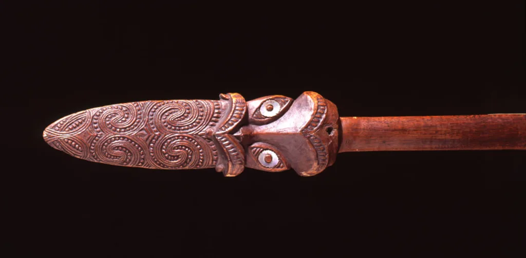 Object D.1914.61 Maori Taiaha - Cambridge Museum of Archaeology and Anthropology