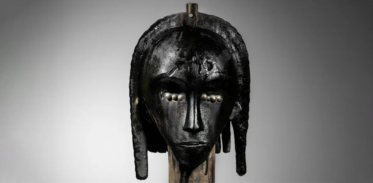 Lot 55: Fang Reliquary Head - Christie's